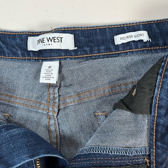 Nine West Dark Blue Jean Shorts - Picture 3 of 11